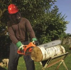 Black & Decker Tronçonneuse BLACK + DECKER CS2040 - 2000W - Longueur De Guide 40cm - Frein De Chaîne -Outils Pro Soldes 1200x1191