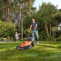 Black & Decker Black & Decker BEMW481ES Tondeuse à Gazon Poussée Secteur Orange -Outils Pro Soldes 1200x1200 18