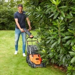 Black & Decker Black & Decker BEMW481ES Tondeuse à Gazon Poussée Secteur Orange -Outils Pro Soldes 1200x1200 25
