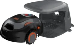 Black & Decker BLACK+DECKER BCRMW123-QW Robot Tondeuse Avec Autonettoyant - 12V - 18cm - Robot Domestique Inclus -Outils Pro Soldes 1200x740