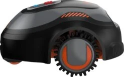 Black & Decker BLACK+DECKER BCRMW123-QW Robot Tondeuse Avec Autonettoyant - 12V - 18cm - Robot Domestique Inclus -Outils Pro Soldes 1200x748