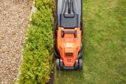 Black & Decker Tondeuse à Gazon BLACK + DECKER BEMW471ES-QS - 1600W - 38cm - Filaire -Outils Pro Soldes 1200x800 8