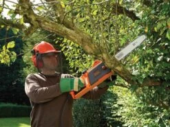 Black & Decker Tronçonneuse BLACK + DECKER CS1835 - 1800W - Longueur De Guide 35cm - Frein De Chaîne -Outils Pro Soldes 1200x899 1