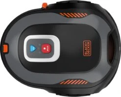 Black & Decker BLACK+DECKER BCRMW123-QW Robot Tondeuse Avec Autonettoyant - 12V - 18cm - Robot Domestique Inclus -Outils Pro Soldes 1200x960
