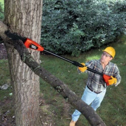 Black & Decker GPC1820LB-QW Elagueur Sur Perche Sans Fil - 18 V - Sans Batterie - Manche Télescopique De 1,74 M à 2,92m - Branche Ø = 18cm -Outils Pro Soldes 34599650 2