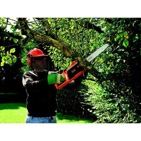 Black & Decker BLACK+DECKER Tronçonneuse 40 Cm 1800 W CS1840-QS - Tendeur De Chaîne Avec Clé 4 Black & Decker BLACK+DECKER Tronçonneuse 40 Cm 1800 W CS1840-QS - Tendeur De Chaîne Avec Clé - Image 2