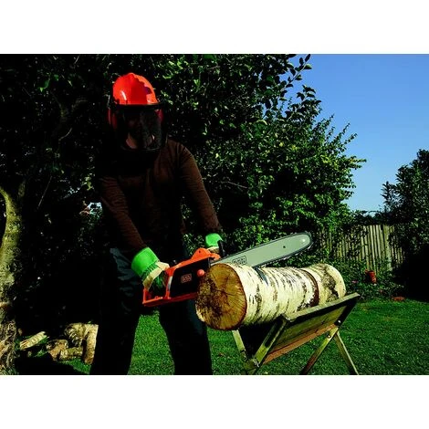 Black & Decker BLACK+DECKER Tronçonneuse 40 Cm 1800 W CS1840-QS - Tendeur De Chaîne Avec Clé 5 Black & Decker BLACK+DECKER Tronçonneuse 40 Cm 1800 W CS1840-QS - Tendeur De Chaîne Avec Clé - Image 3