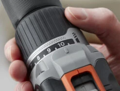 Black & Decker BCD003MEM2K-QW Batterie Marteau 18 Volt 1x 2.0 Ah/4.0Ah Li-ion -Outils Pro Soldes bcd003mem2k qw batterie marteau 18 volt 1x 2 0 ah 4 0ah li ion 4