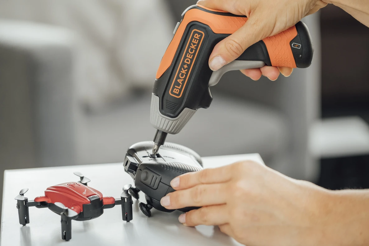 Black & Decker BCF611CK-QW Tournevis Rapide 3,6 Volts 6 Black & Decker BCF611CK-QW Tournevis Rapide 3,6 Volts - Image 4