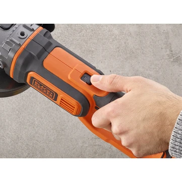 Black & Decker BCG720M1-QW Meuleuse D'angle Sans Fil 18 Volt 4.0 Ah Li-ion 4 Black & Decker BCG720M1-QW Meuleuse D'angle Sans Fil 18 Volt 4.0 Ah Li-ion - Image 2
