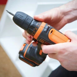 Black & Decker BDCDD12KB-QW Perceuse Sans Fil 10,8 Volt 1,5 Ah Li-ion -Outils Pro Soldes bdcdd12kb qw perceuse sans fil 10 8 volt 1 5 ah li ion 5
