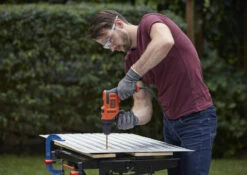 Black & Decker BEH200-QS Perceuse à Percussion 500 Watt -Outils Pro Soldes beh200 qs perceuse a percussion 500 watt 2