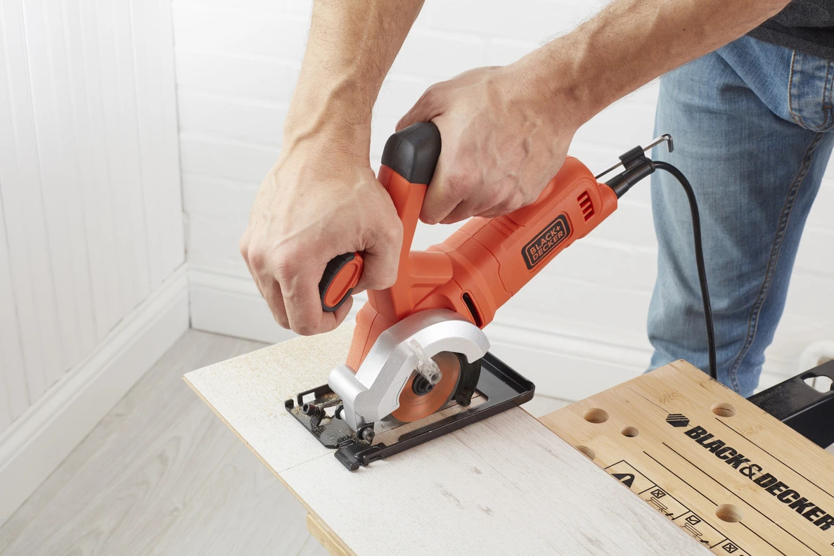 Black & Decker BES510K-QS Scie Circulaire 400 Watts 4 Black & Decker BES510K-QS Scie Circulaire 400 Watts - Image 2