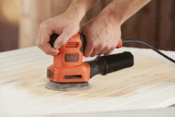 Black & Decker BEW200-QS Ponceuse 200 Watt -Outils Pro Soldes bew200 qs ponceuse 200 watt 5