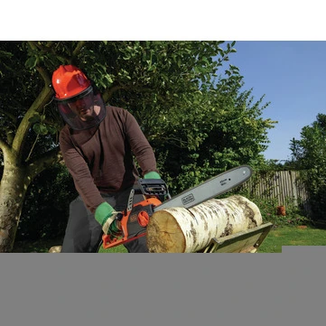 Black & Decker CS2245-QS Tronçonneuse 45 Cm 2200 Watts 5 Black & Decker CS2245-QS Tronçonneuse 45 Cm 2200 Watts - Image 3