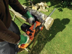 Black & Decker CS2245-QS Tronçonneuse 45 Cm 2200 Watts 12 Black & Decker CS2245-QS Tronçonneuse 45 Cm 2200 Watts -Outils Pro Soldes cs2245 qs tronconneuse 45 cm 2200 watts 4